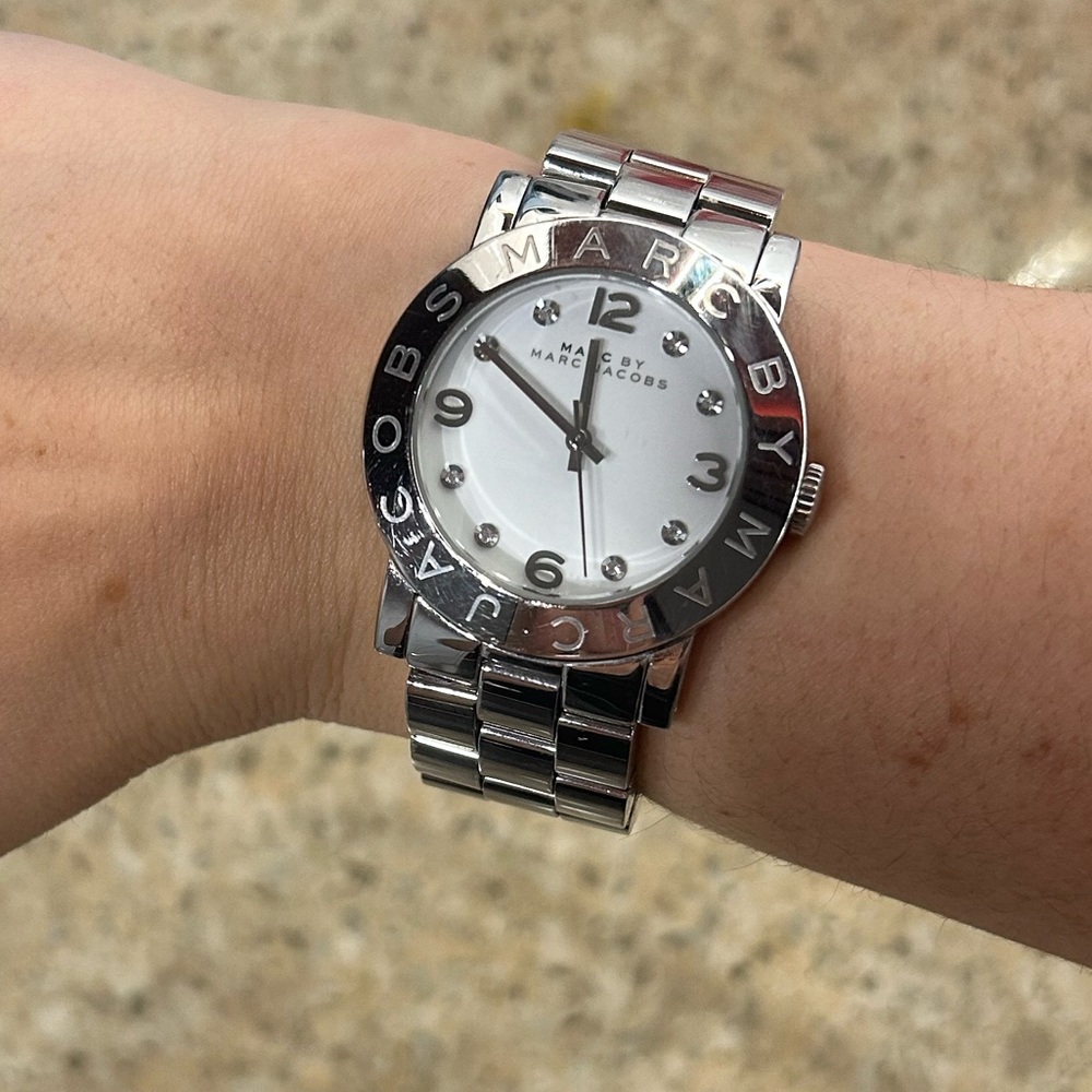 Marc Jacobs Watch - Picture 7 of 7